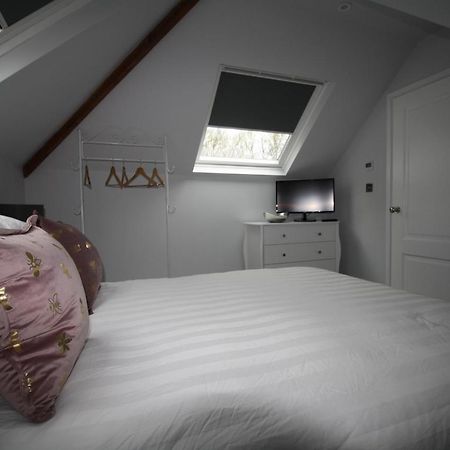 Ryefield Cottage - Luxurious Self-Catered Holiday Cottage With A Log Burner Τσίτσεστερ Εξωτερικό φωτογραφία