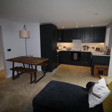Ryefield Cottage - Luxurious Self-Catered Holiday Cottage With A Log Burner Τσίτσεστερ Εξωτερικό φωτογραφία