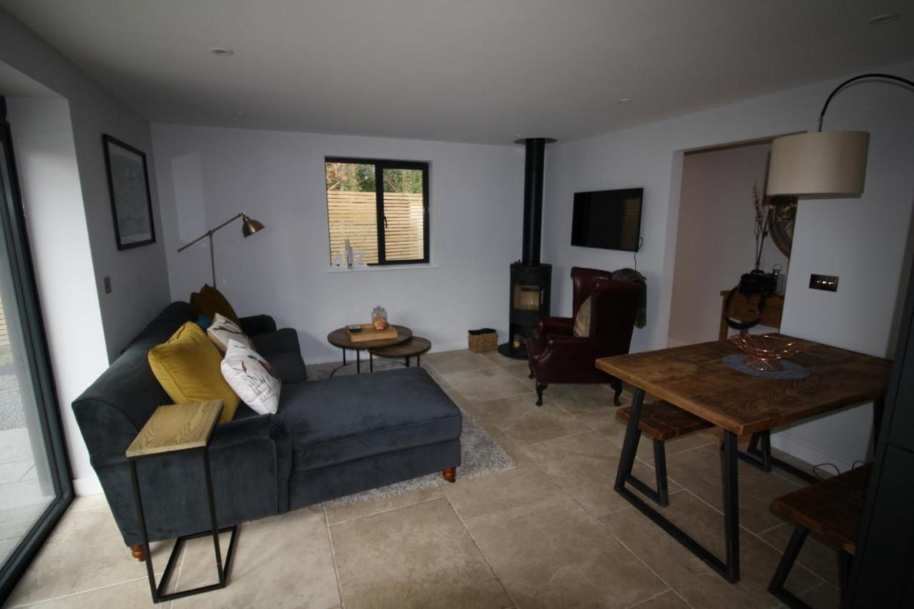 Ryefield Cottage - Luxurious Self-Catered Holiday Cottage With A Log Burner Τσίτσεστερ Εξωτερικό φωτογραφία