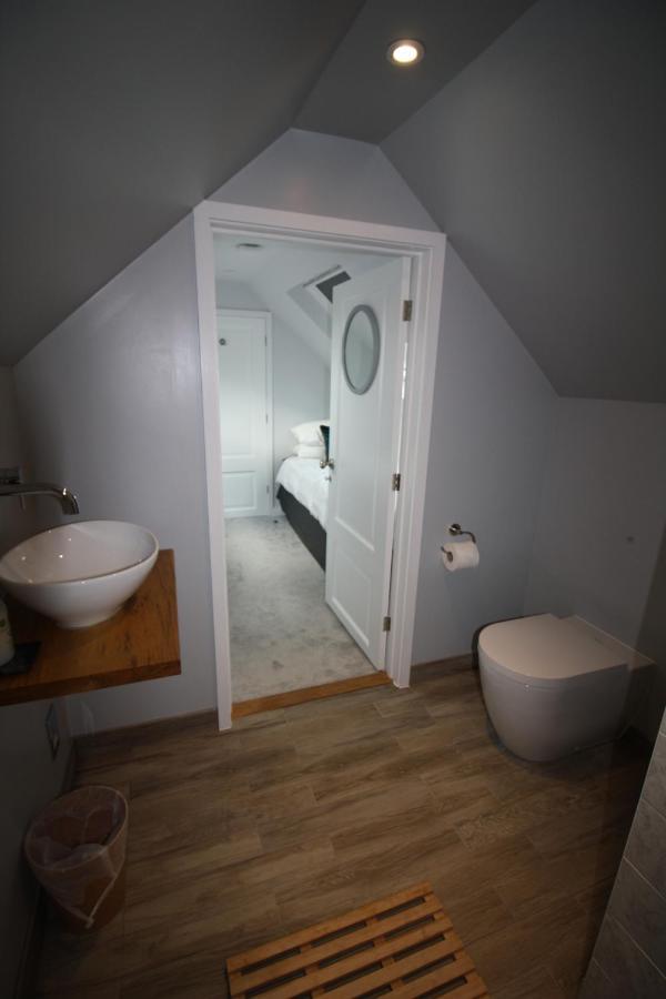 Ryefield Cottage - Luxurious Self-Catered Holiday Cottage With A Log Burner Τσίτσεστερ Εξωτερικό φωτογραφία